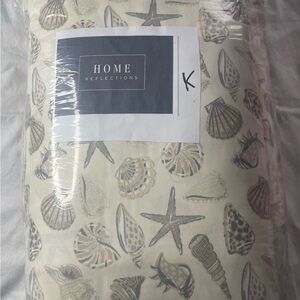 Cream Seashell Pillow